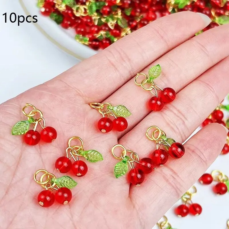 Women Accessories Pack - 10 Pack 18x18mm Multishape 3D Red