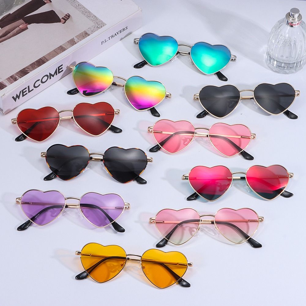 Women'S Accessories In The 90S - Heart-Shaped Sunglasses Heart Sun Glasses Shades