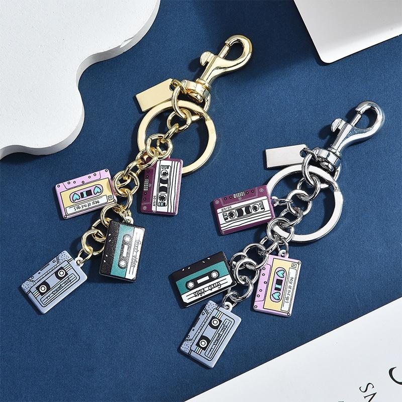 Vintage Cassette Tape Keychain - đánh giá và giá Women'S Accessories In The 90S