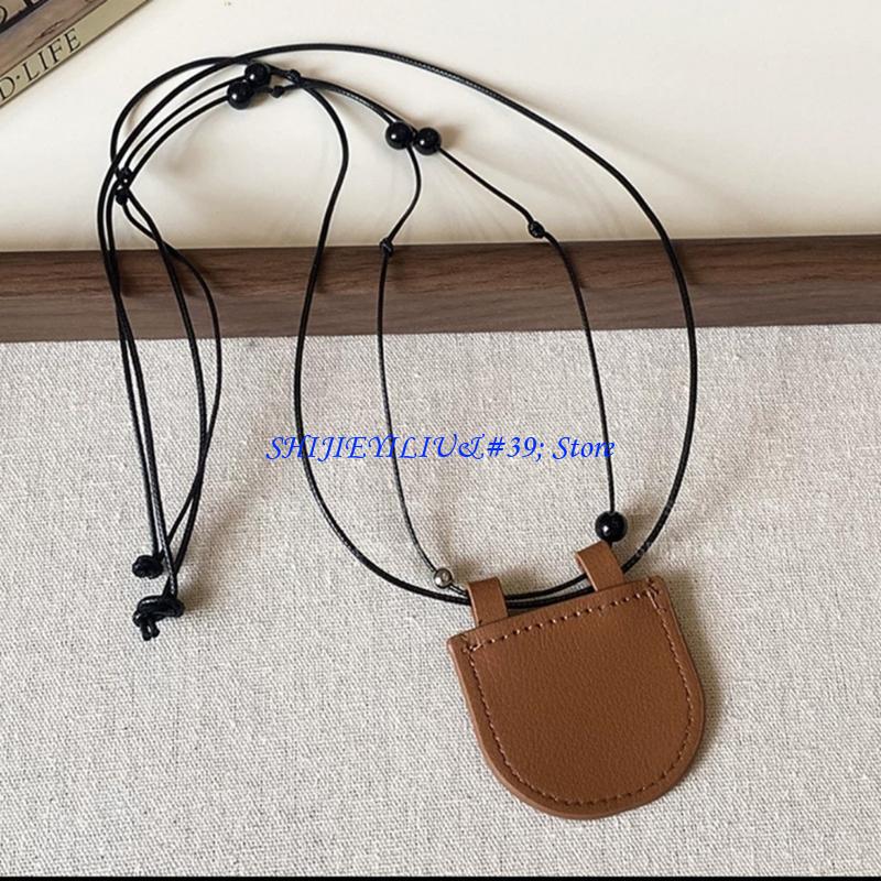 E21F Ví đeo cổ bằng da chắc ch - đánh giá và giá Women Accessories Shop Design